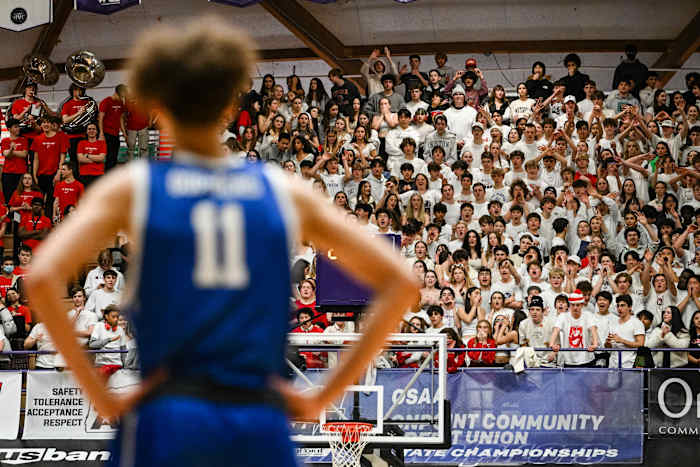 Lincoln Gresham 6A Oregon boys basketball quarterfinal Naji Saker -64